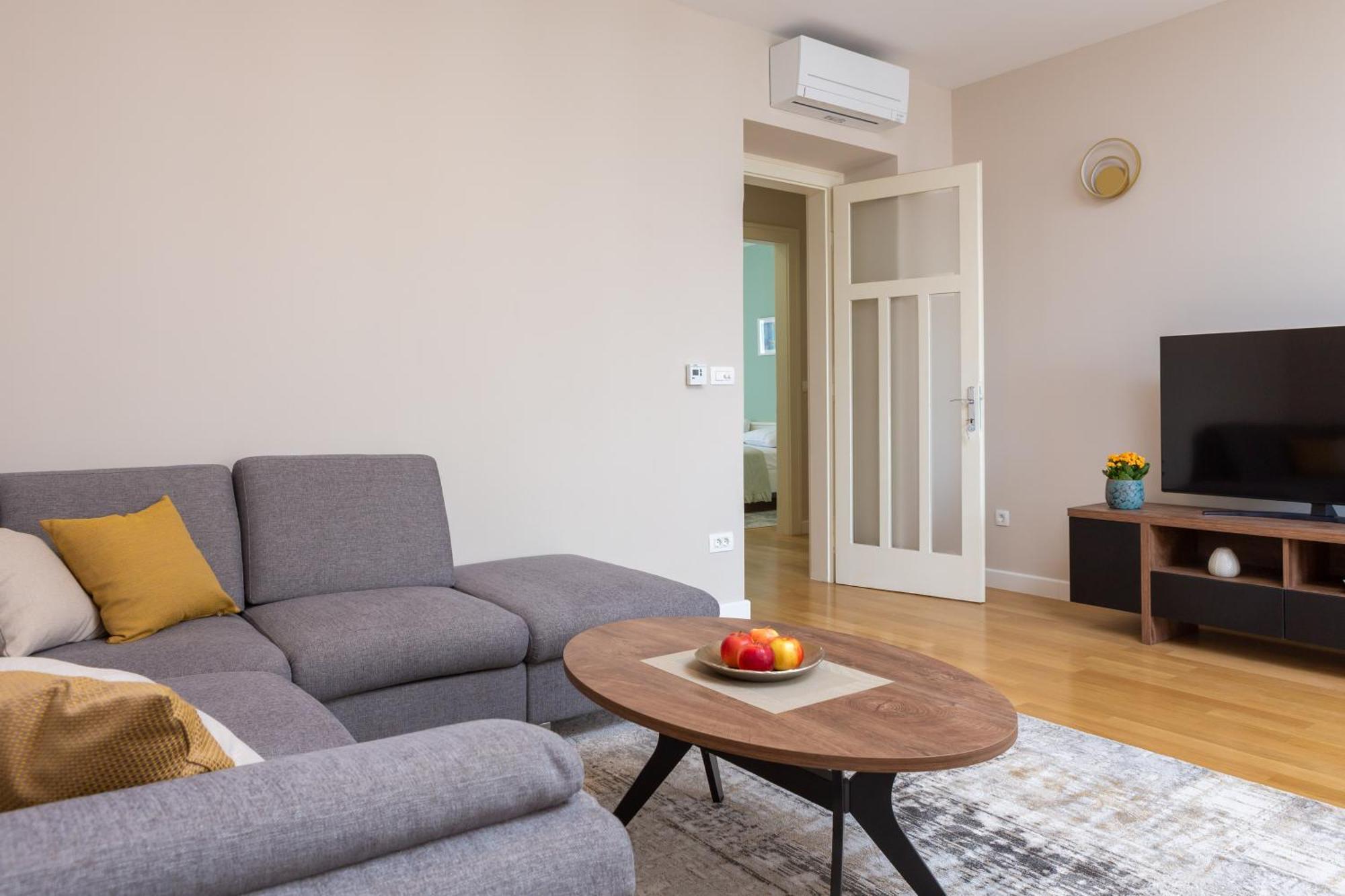 Apartment More Deluxe Split Bagian luar foto
